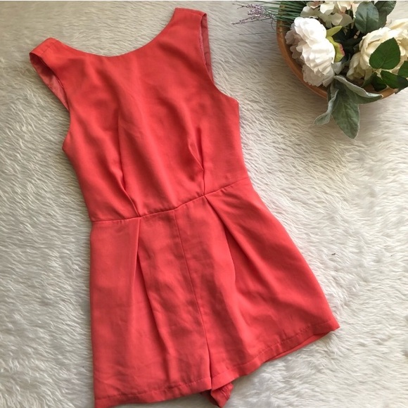 Topshop Lace-Back Playsuit - Picture 6 of 8